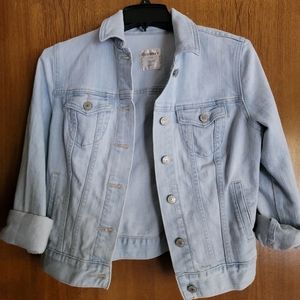Old Navy jean jacket Small